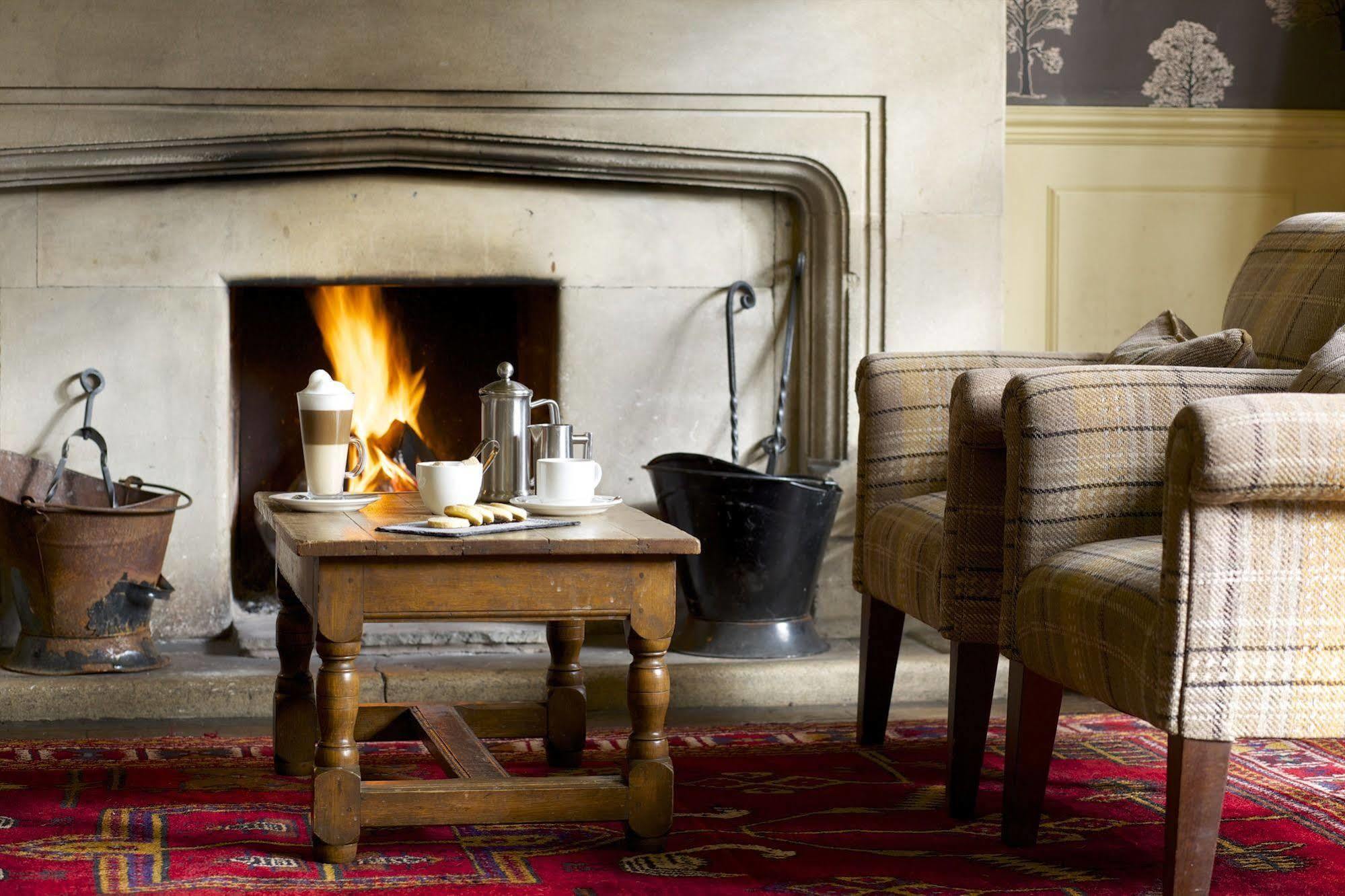The Hare & Hounds Hotel Tetbury Exterior foto